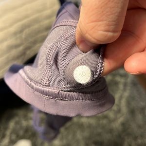 Women’s Lululemon Sports Bra/ Tank Top